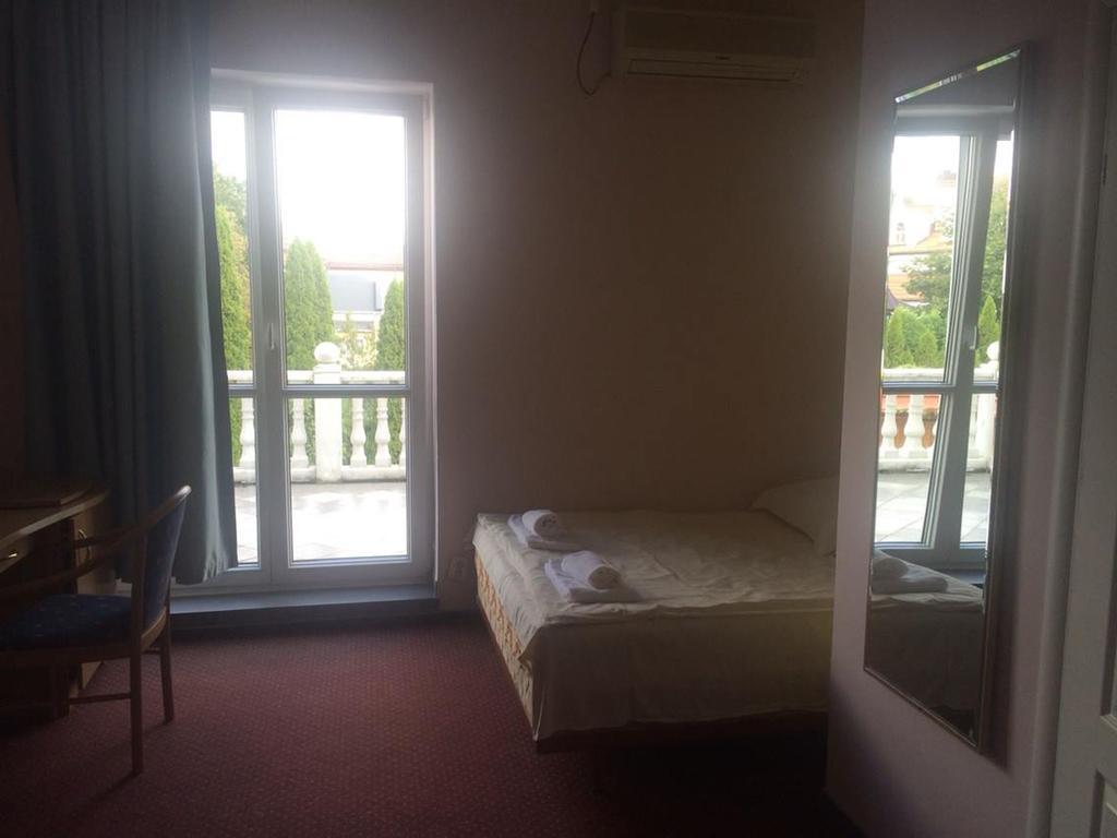 Hotel Rezydencja Parkowa Varšava Pokoj fotografie