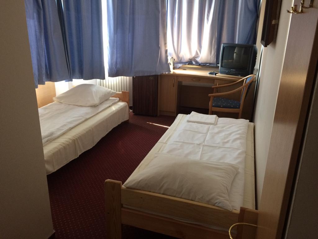 Hotel Rezydencja Parkowa Varšava Exteriér fotografie